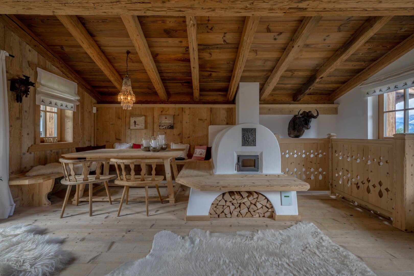 CHALET FORTUNA – LUXURY RESIDENCE WITH PANORAMIC VIEWS - 3
