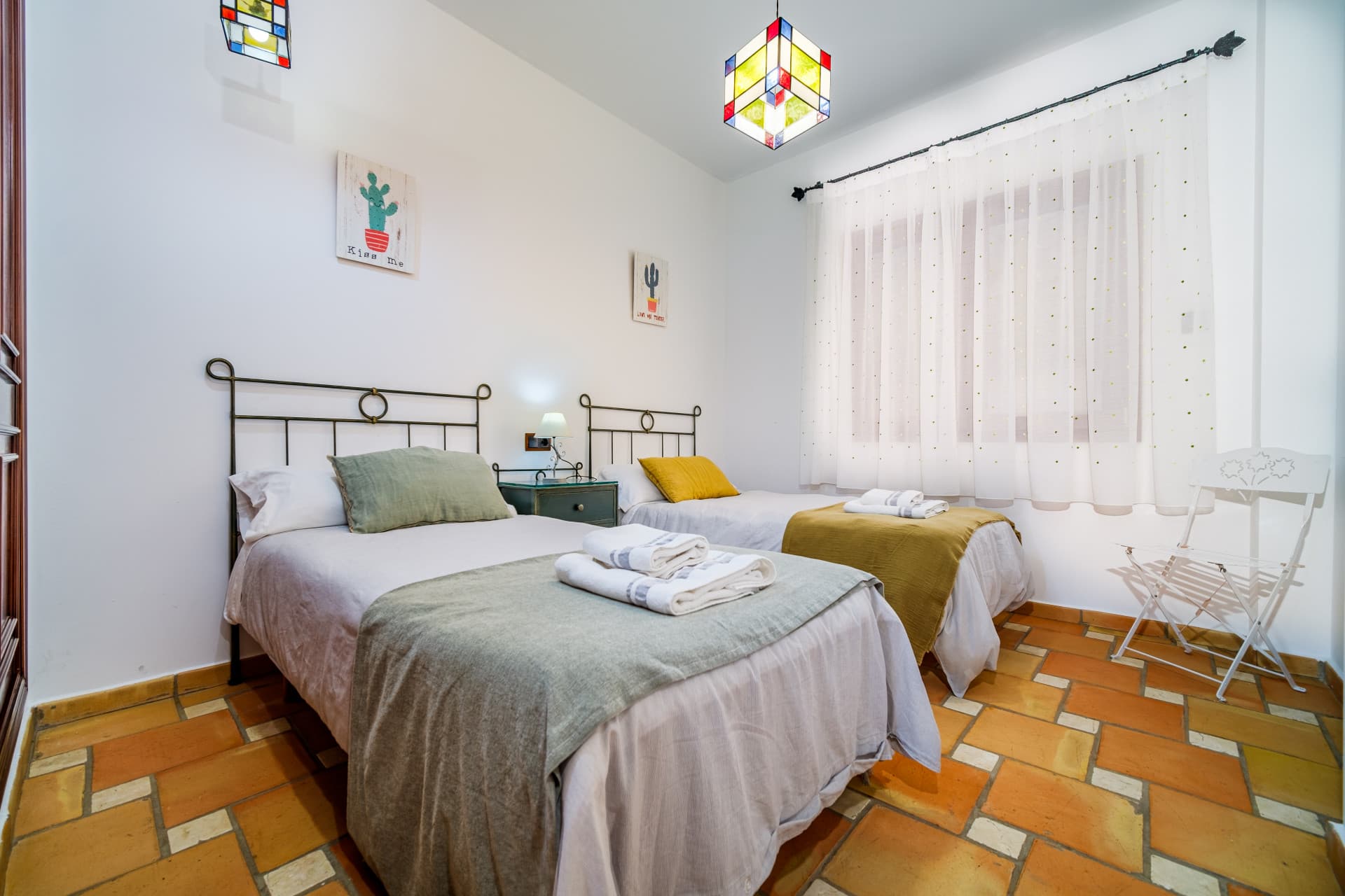 Cette impressionnante villa est située dans la belle ville de Moraira, dans la province d'Alicante. - 23