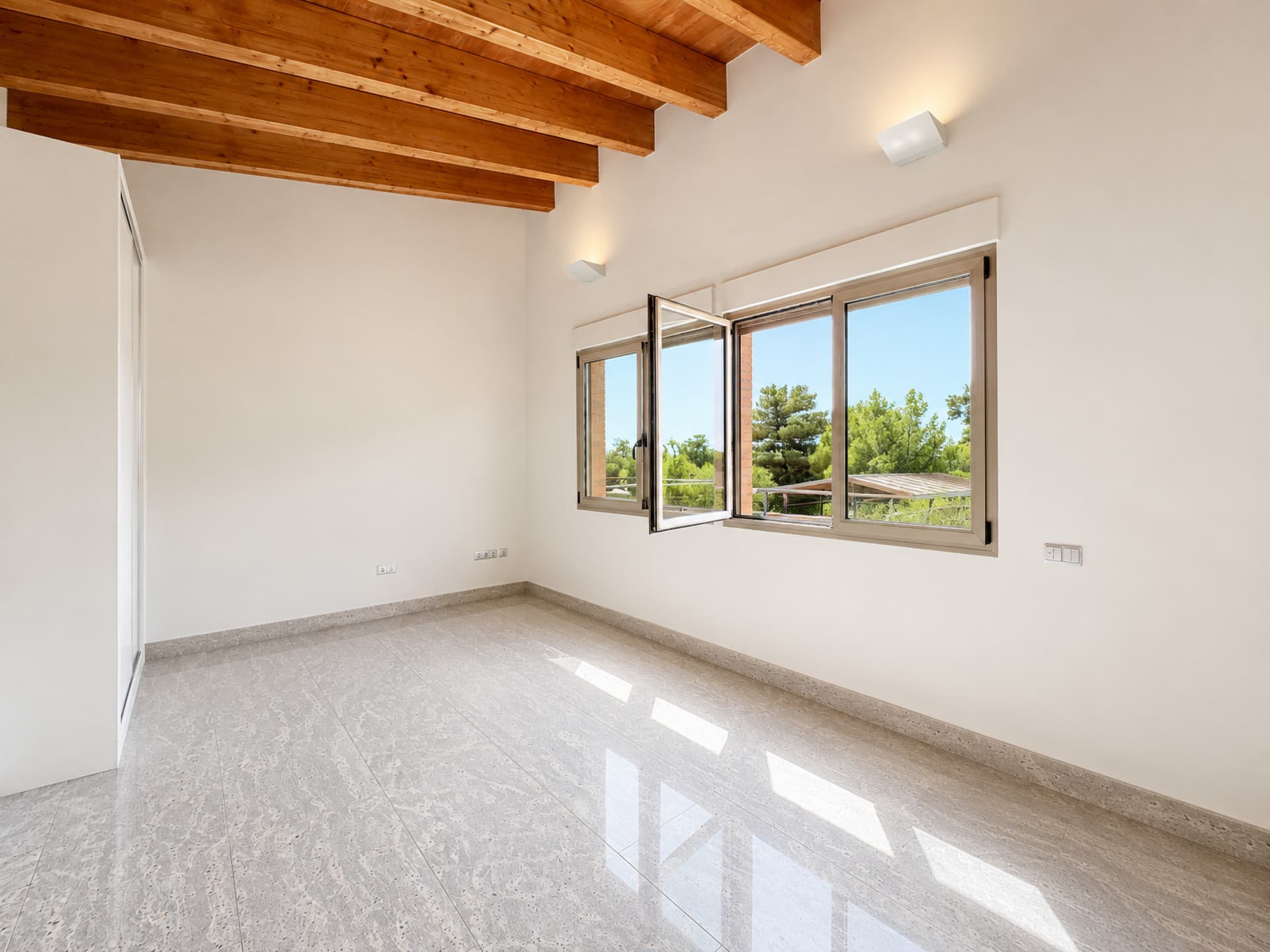 Frontline golf villa in Torre in Conill, Bétera. - 12
