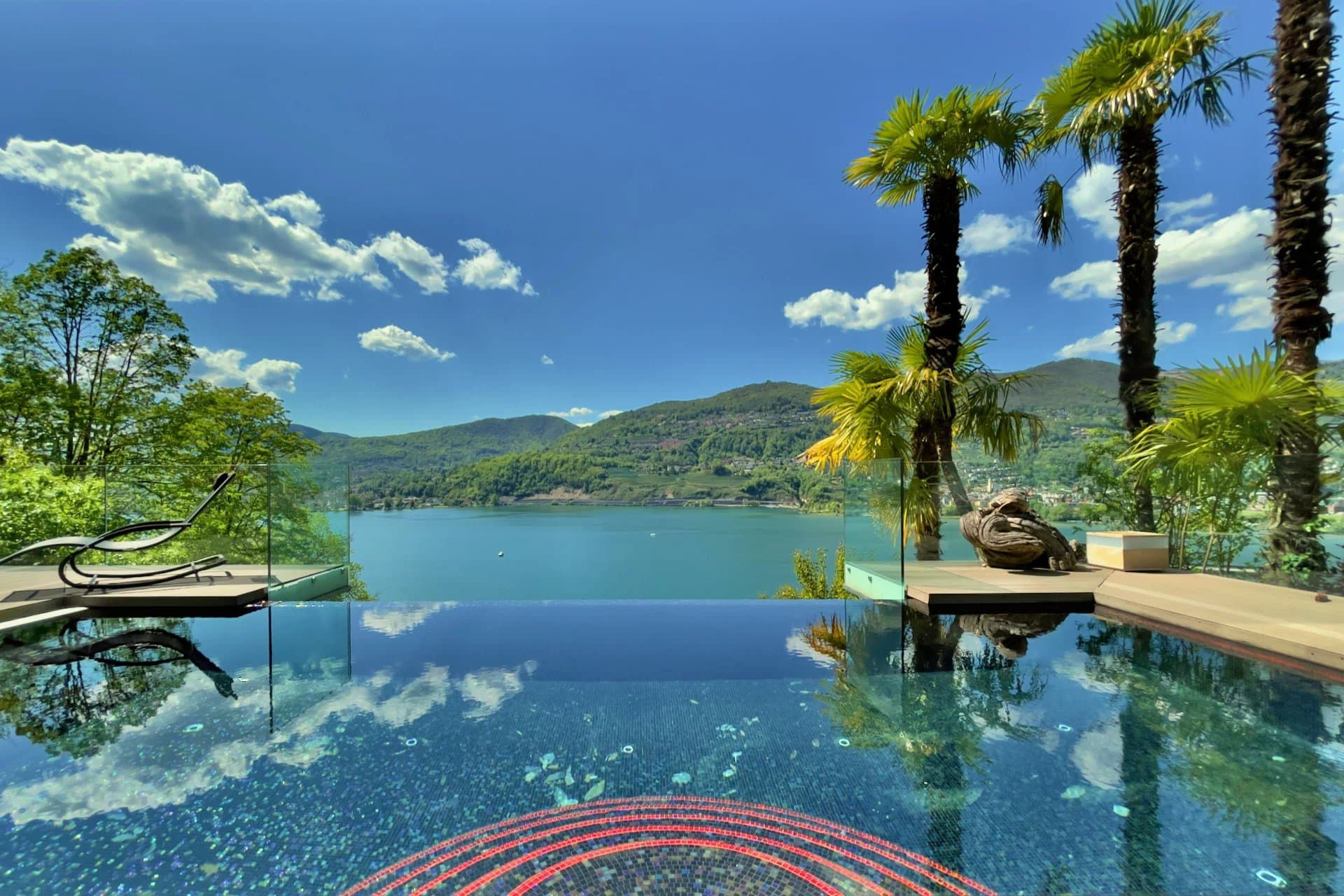 Modern luxury villa overlooking Lake Lugano for sale in Montagnola - 2