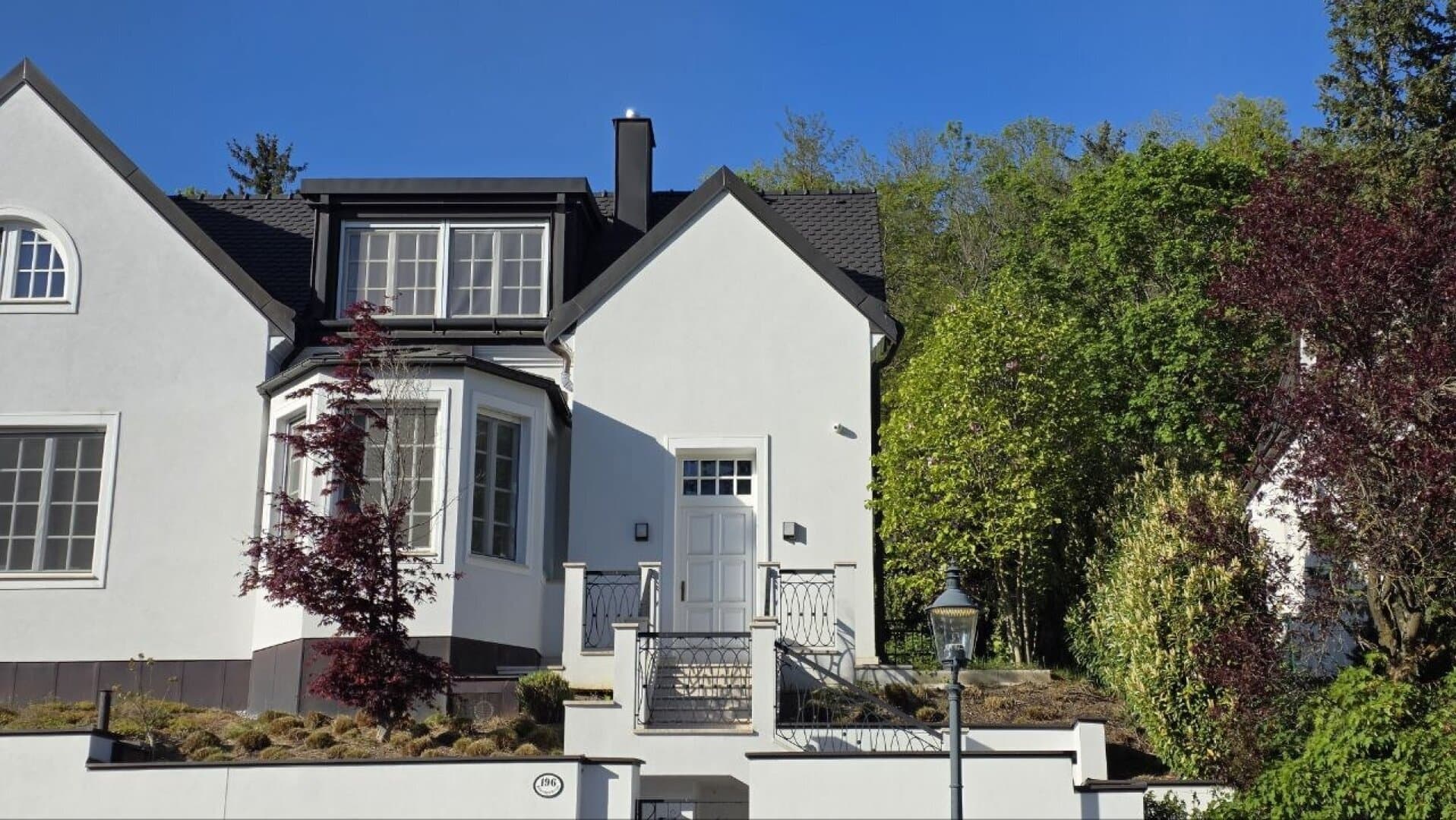 Luxury Villa with Indoor Pool in Döbling - 3