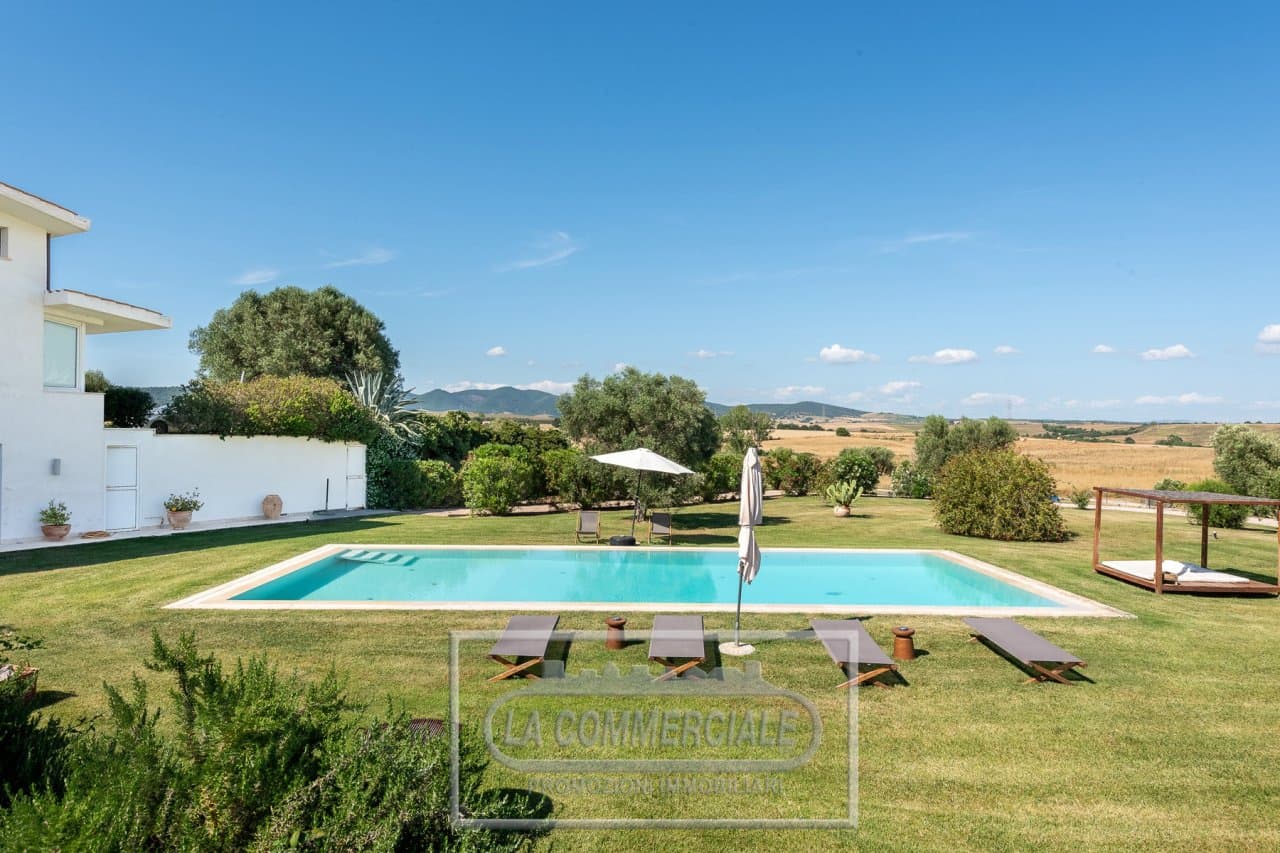 Splendid villa next to the Lazio and Tuscany border - 2
