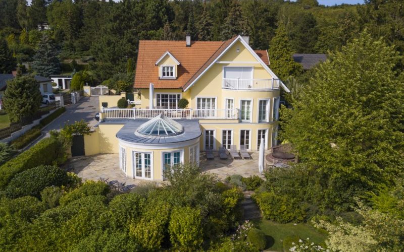 Luftbildfotografie mit Drohnen - Villa in Österreich