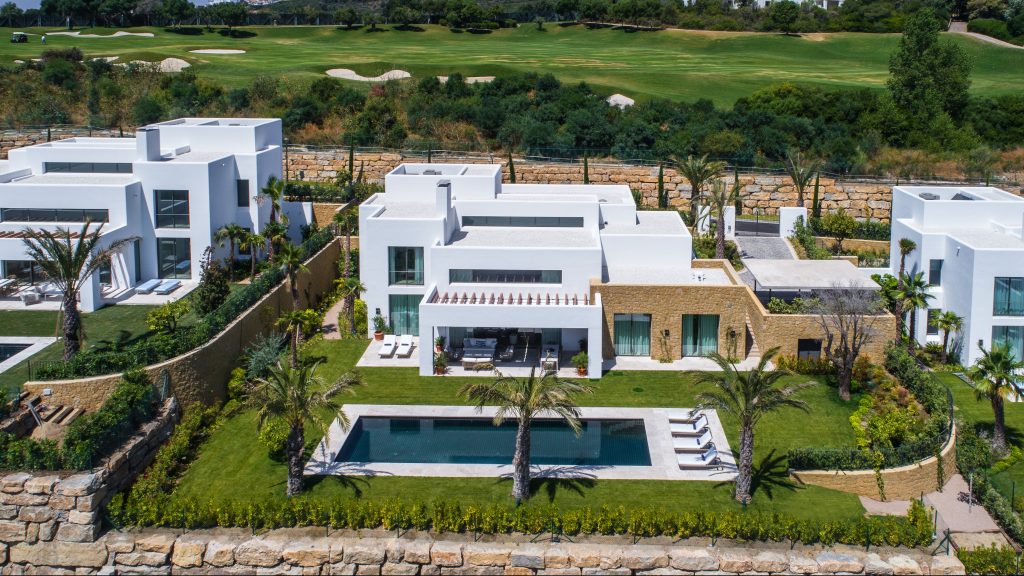 Luxury villa in Green 10, Finca Cortesin