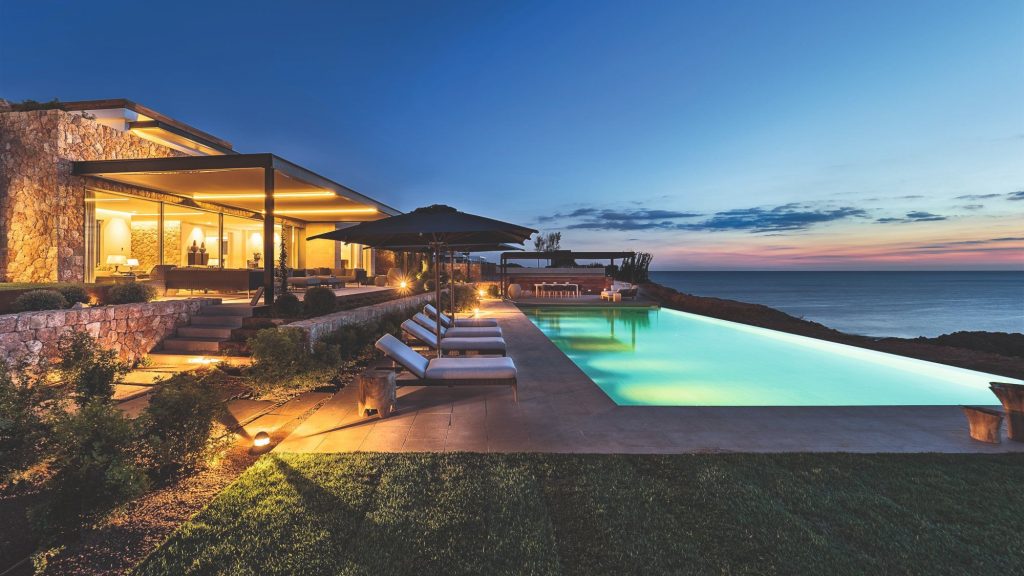 Luxury villa for sale in Cap Adriano, Mallorca