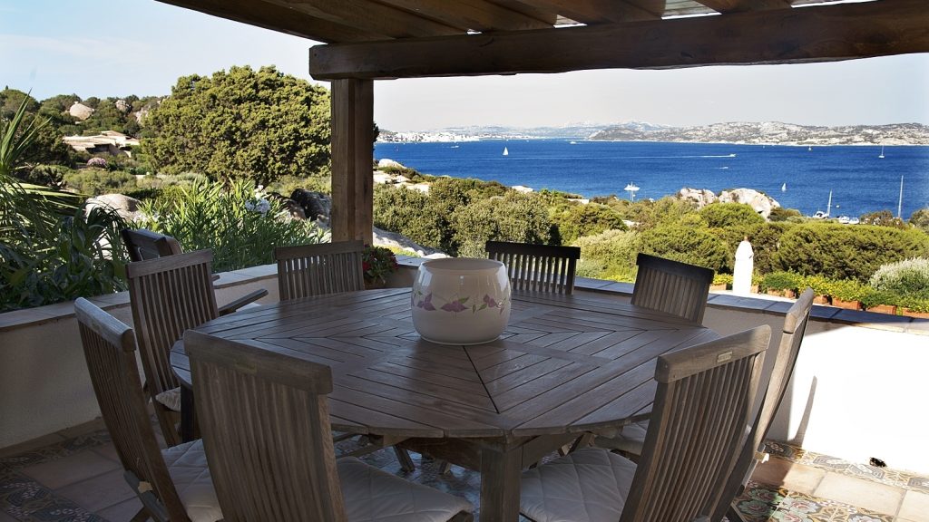 Terrace with sea views in Sardinia