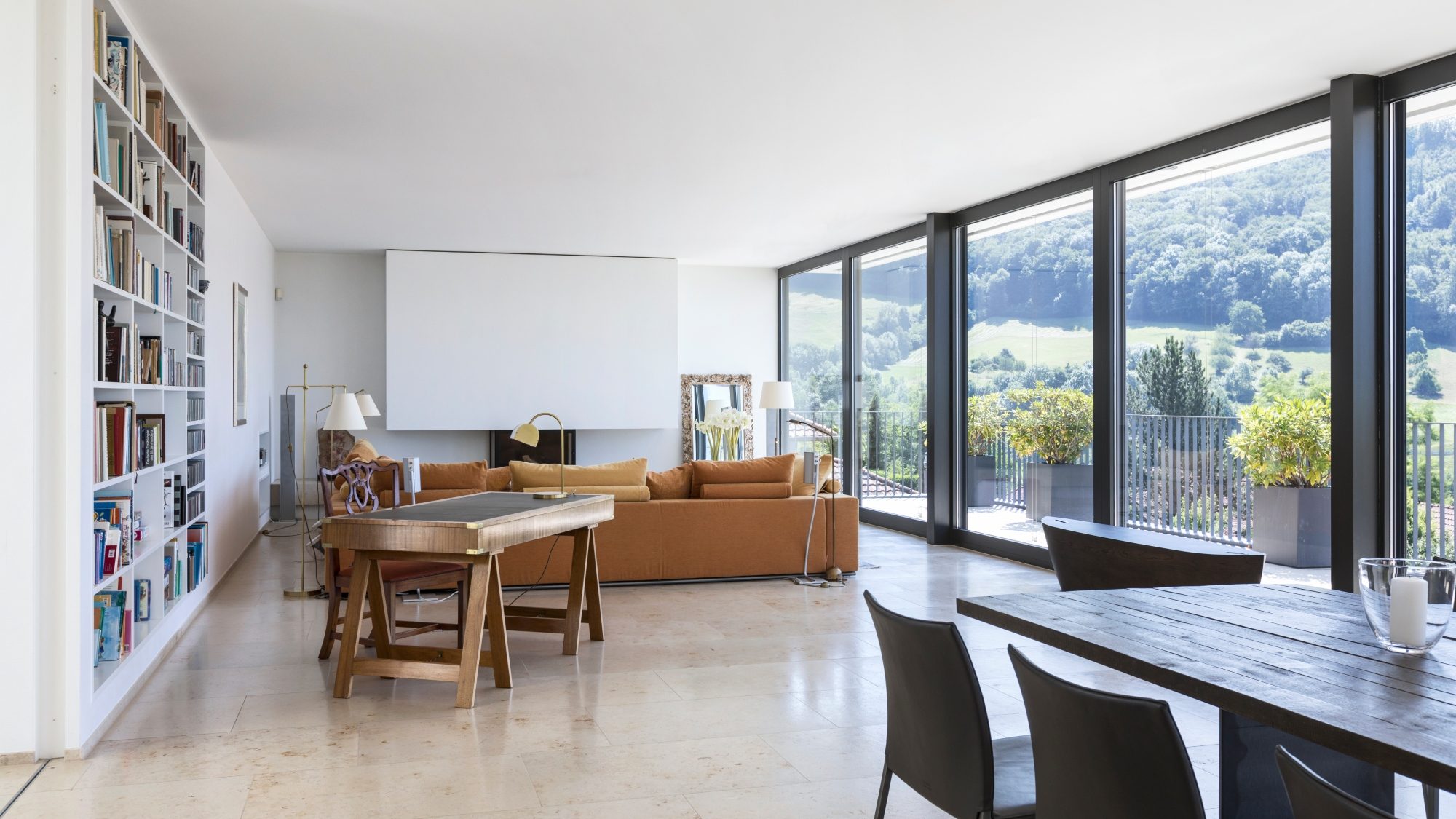 Lounge area with mountain views