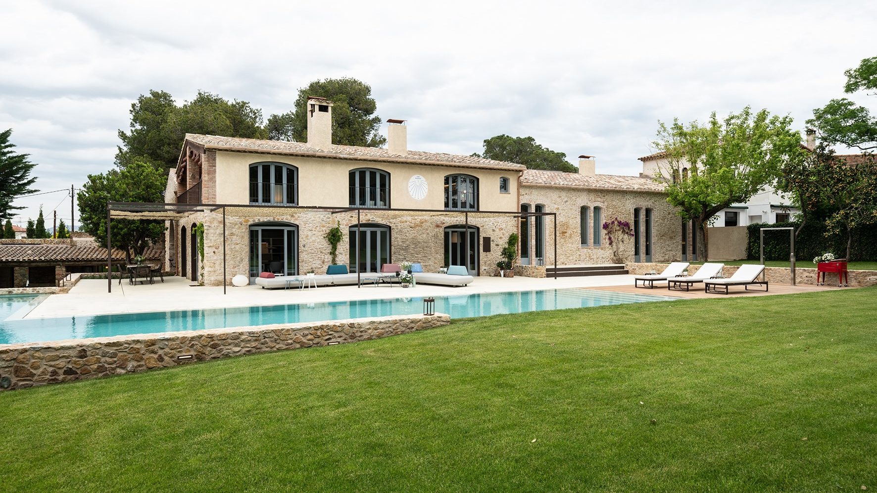 House with pool and garden in Pals, Girona