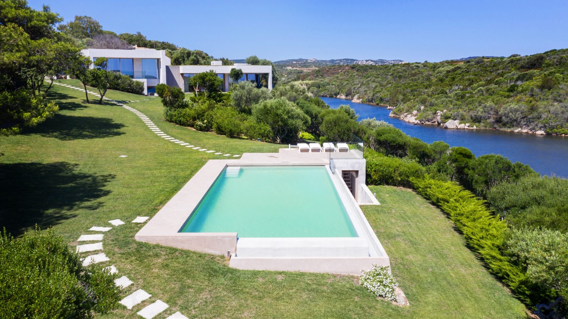 Outdoor area of Villa La Coluccia