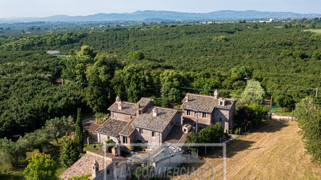 Luxury Historic Estate for Sale in Ronciglione, Tuscia