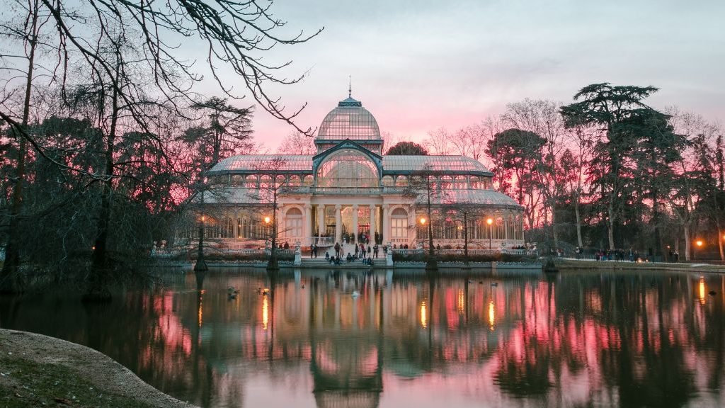 Explore the best real estate opportunities in Spain’s top cities, Barcelona and Madrid. Compare key neighborhoods, property trends, and investment potential for home buyers.